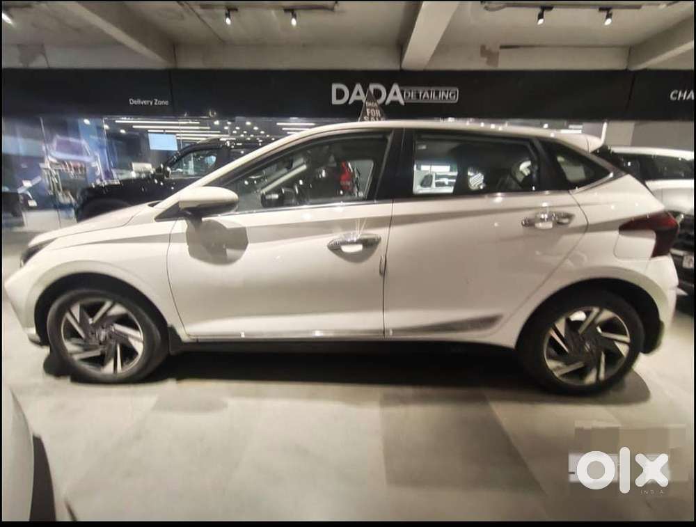 Hyundai I20 Asta (o) 1.2 Mt, 2022, Petrol