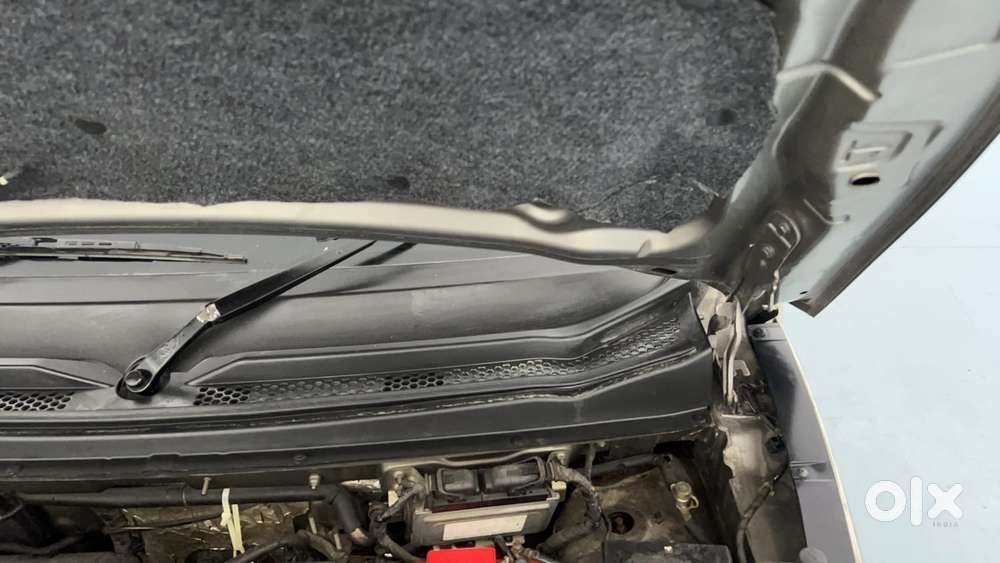 Mahindra Kuv 100 2016-2017 Mfalcon G80 K8, 2016, Petrol