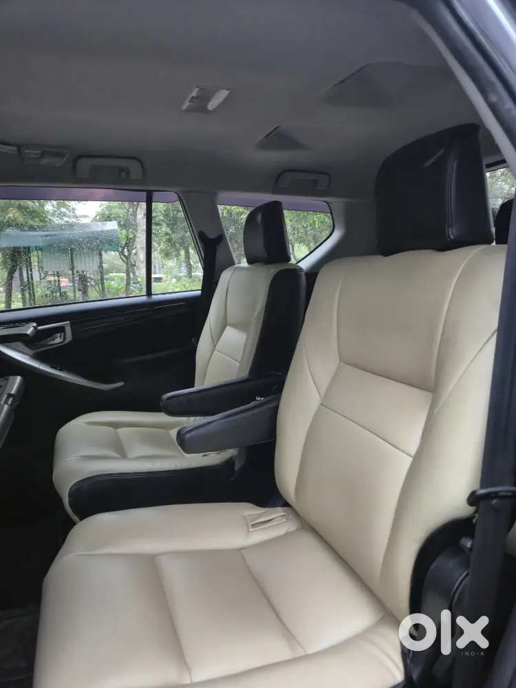 Toyota Innova Crysta 2018 Diesel 165000 Km Driven