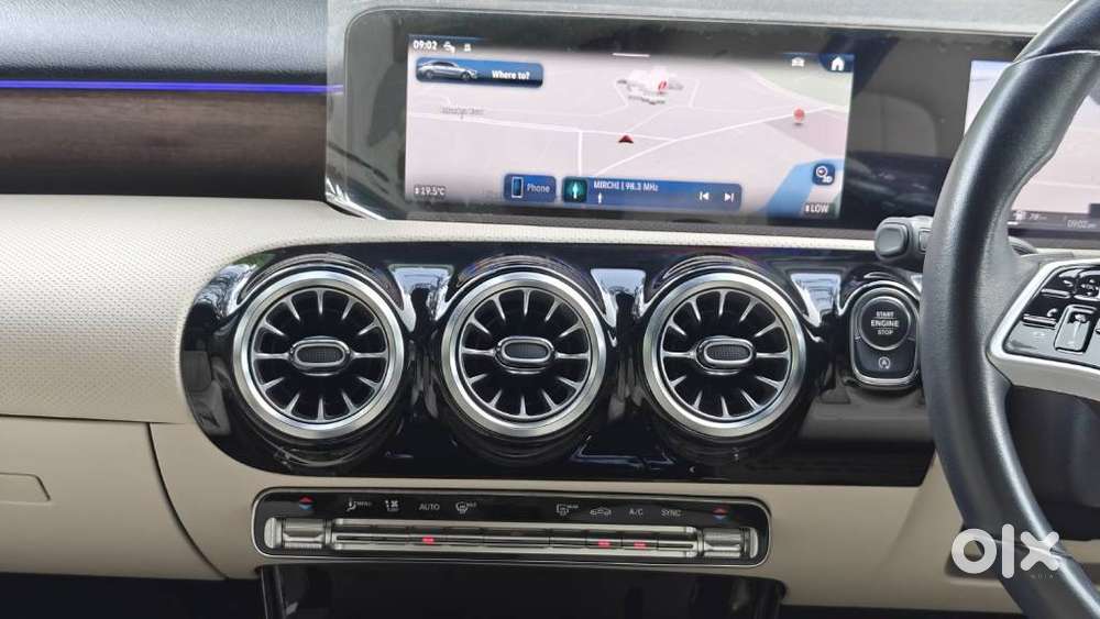 Mercedes-benz A-class Limousine 1.3 A 200, 2023, Petrol