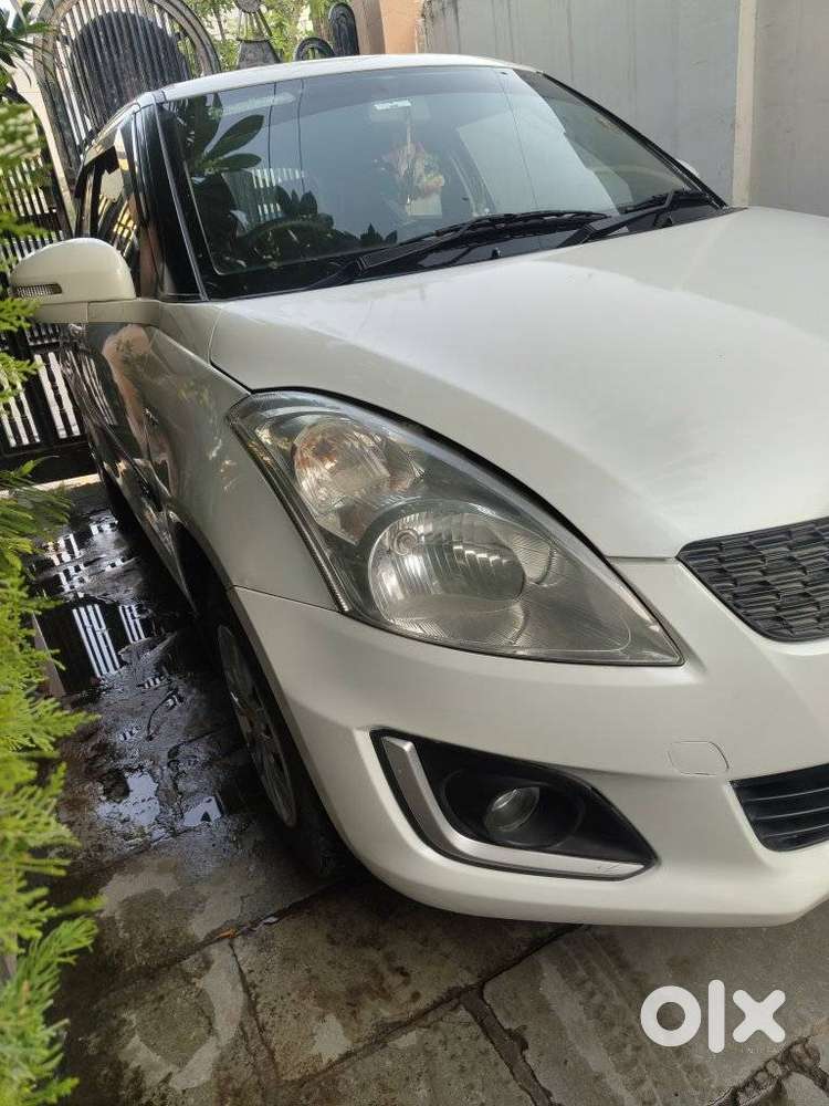 Maruti Suzuki Swift 1.2 Vxi (o), 2016, Petrol