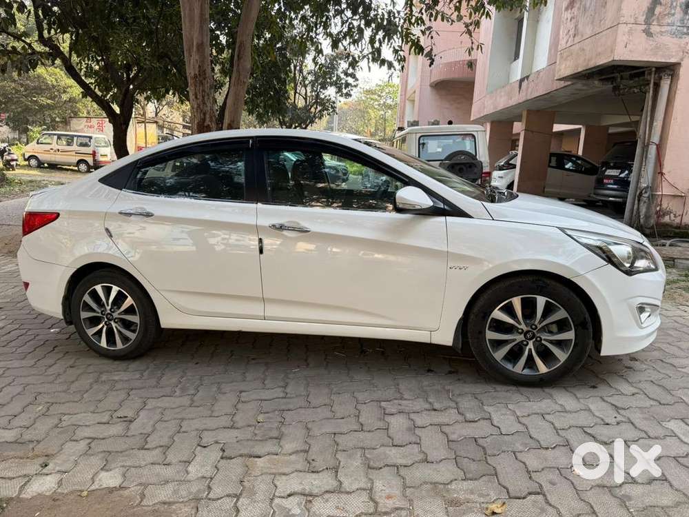 Hyundai Verna 2016 Petrol Well Maintained