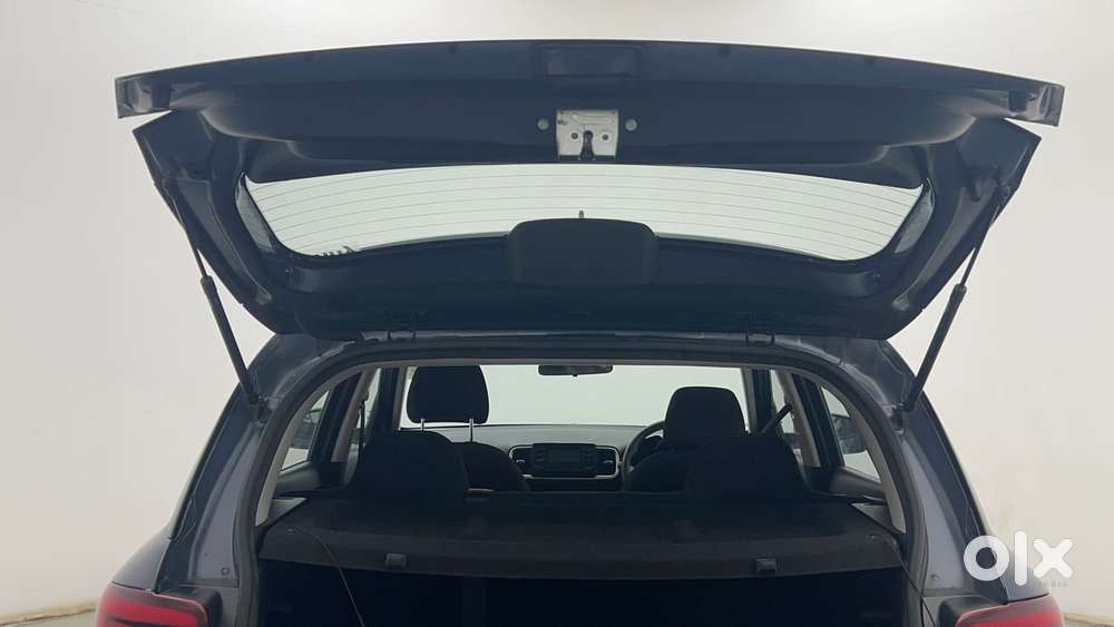 Hyundai Venue S Turbo, 2019, Petrol
