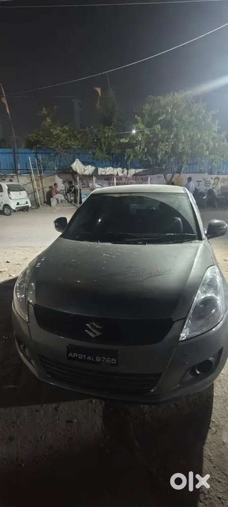 Maruti Suzuki Swift 2012 Petrol 90000 Km Driven
