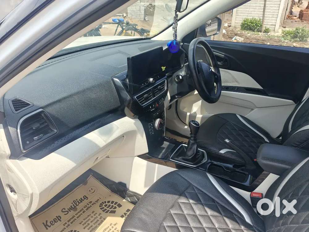 Mahindra Xuv 3xo 2024 Petrol 23000 Km Driven