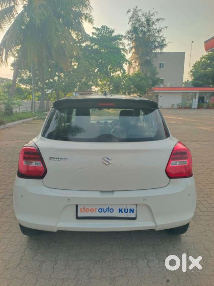 Maruti Suzuki Swift Amt Vxi, 2022, Petrol