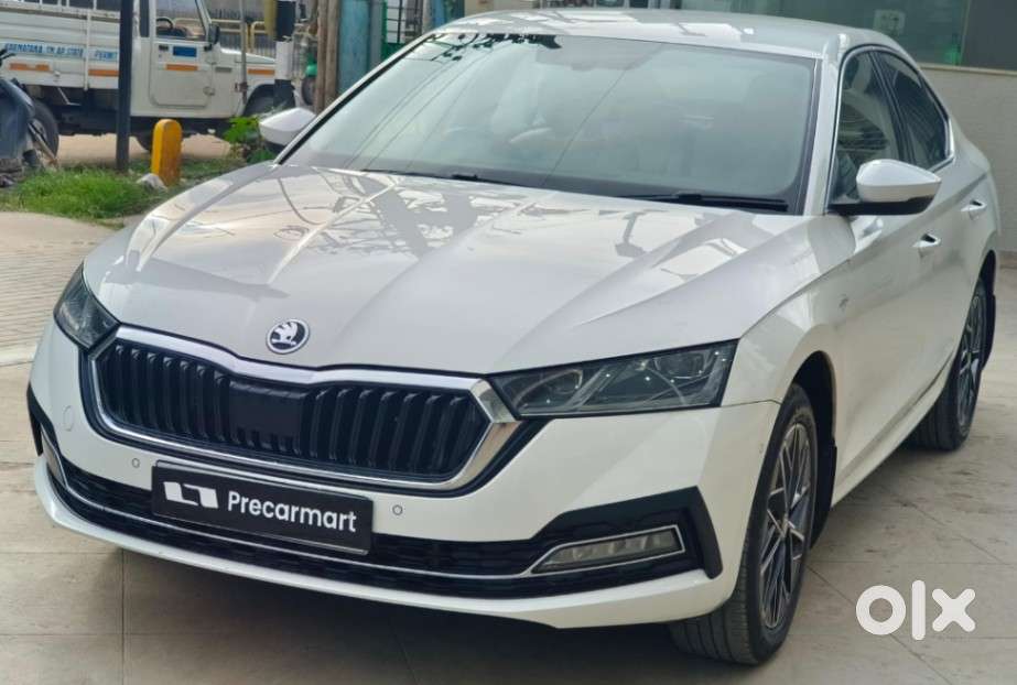 Skoda Octavia 2.0 L K Tsi At, 2022, Petrol
