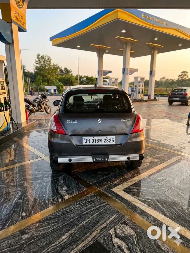 Maruti Suzuki Swift 2016 Petrol 18000 Km Driven