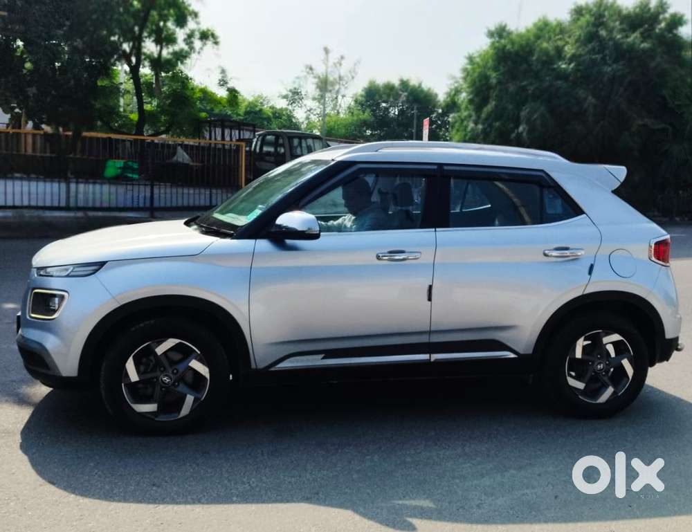 Hyundai Venue Sx, 2020, Petrol
