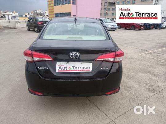 Toyota Yaris J Cvt, 2018, Petrol
