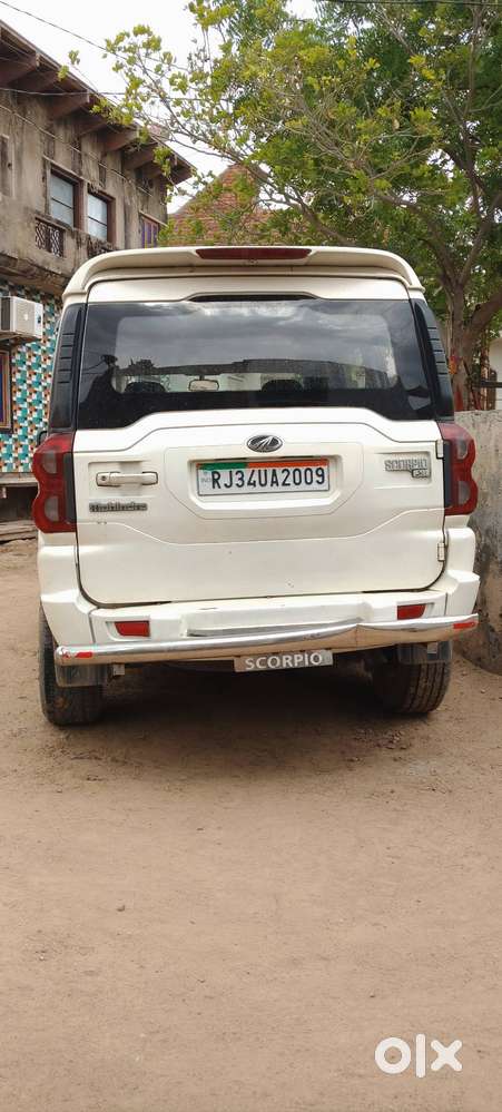 Mahindra Scorpio