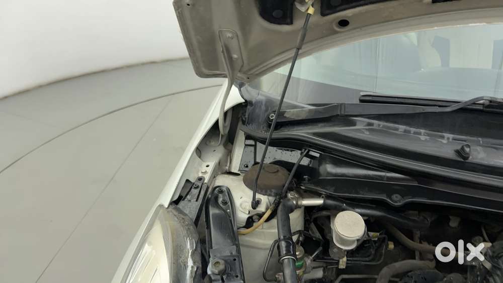 Maruti Suzuki Swift Dzire 1.3 Vxi, 2015, Petrol