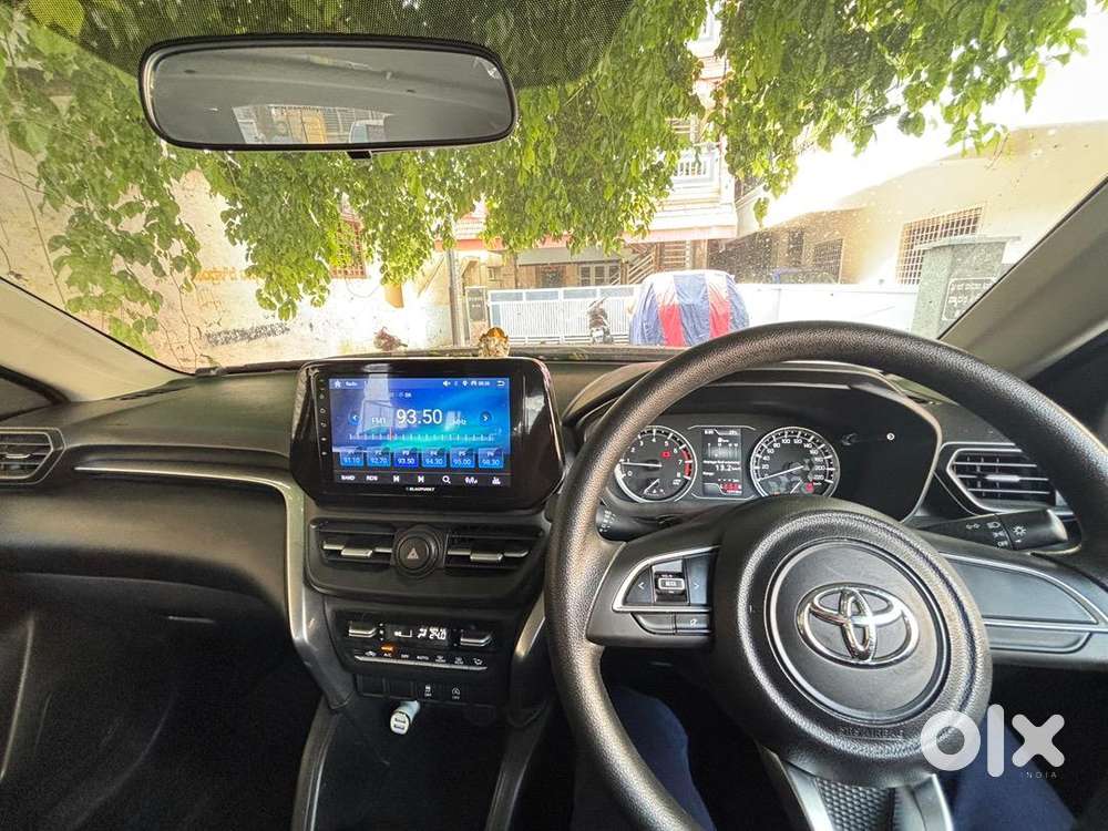 Toyota Urban Cruiser Hyryder 2024 Petrol 11985 Km Driven