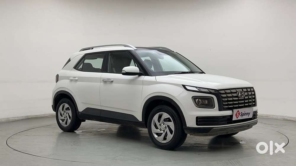 Hyundai Venue 1.2 S (o), 2022, Cng & Hybrids