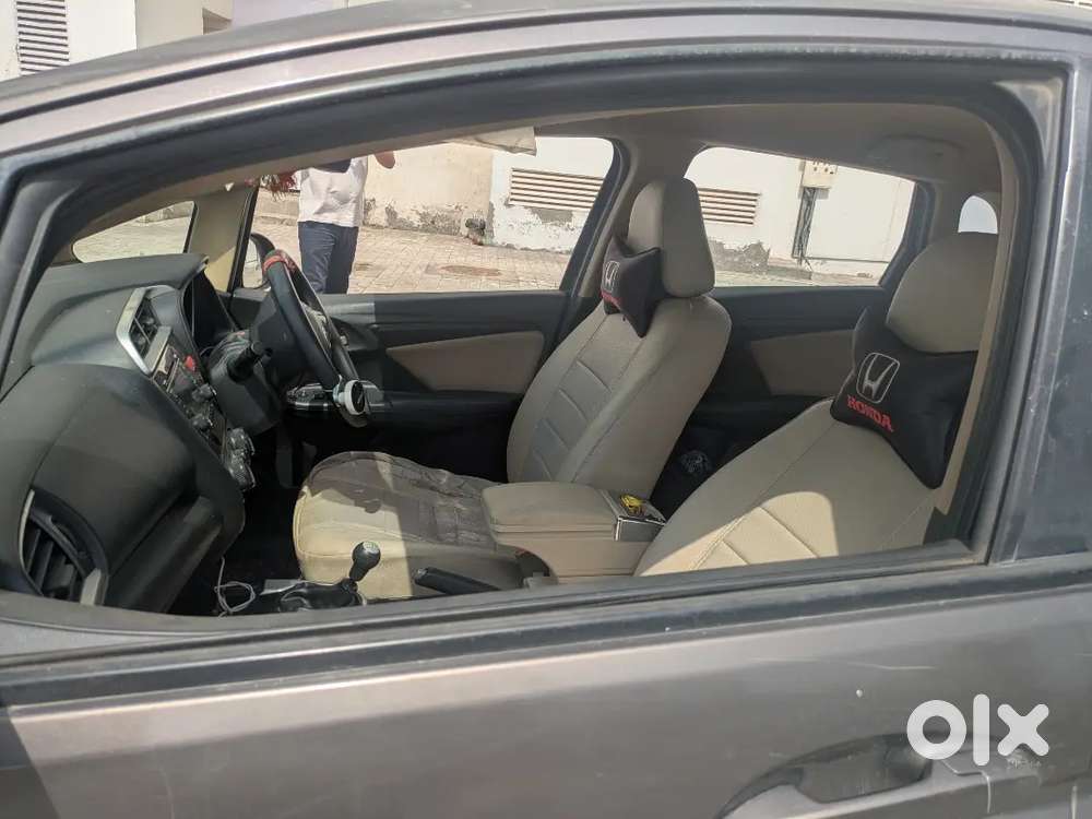 2016 Honda Jazz Sv Mt Petrol