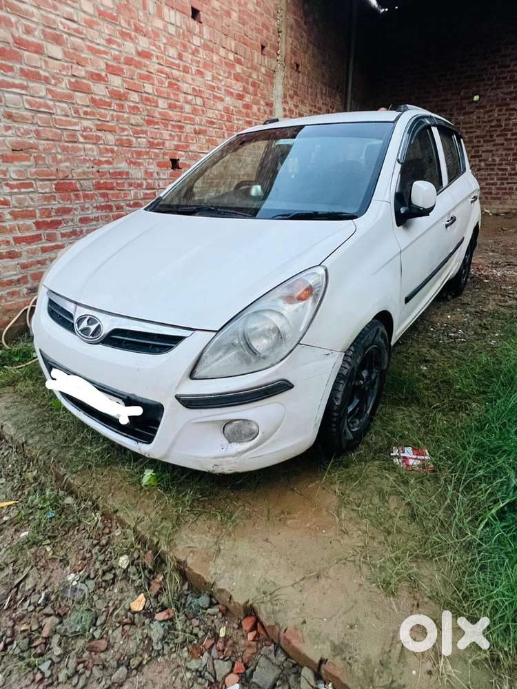 Hyundai I20 Asta 2011 Automatic Hybrid