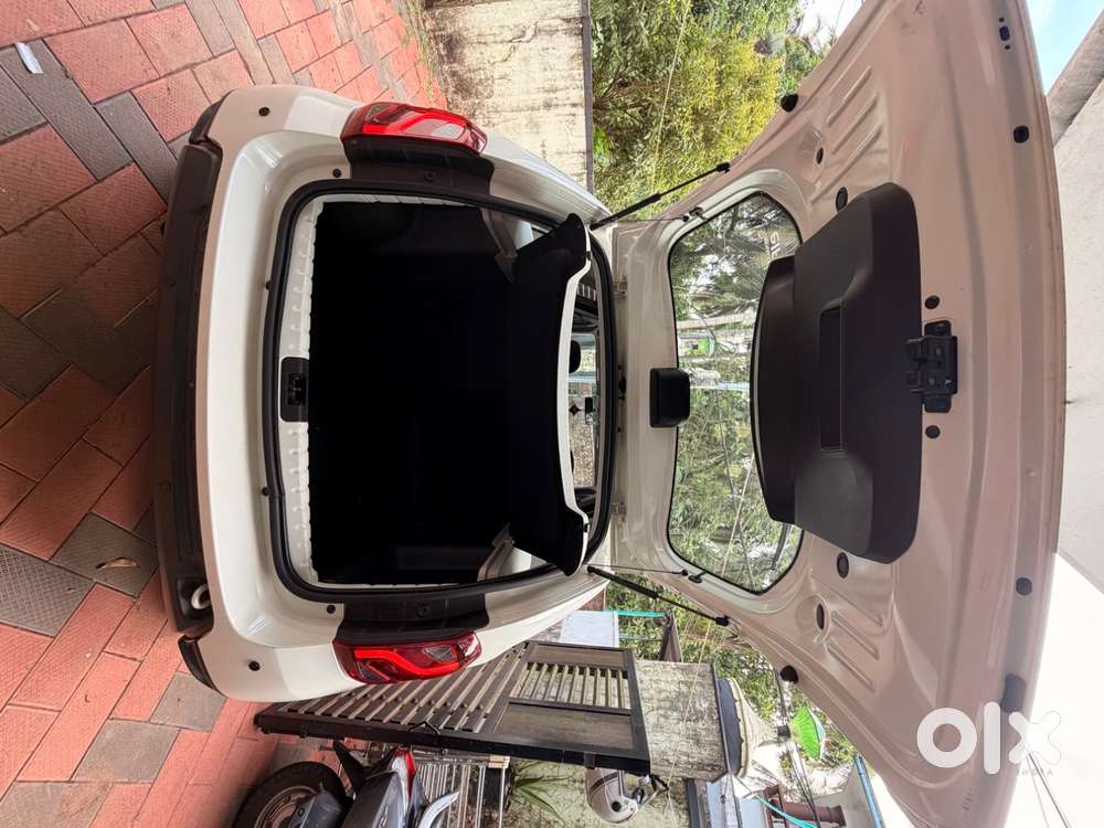 Renault Duster (2019)_27060 Km_ 1.5 Rxs Cvt Petrol