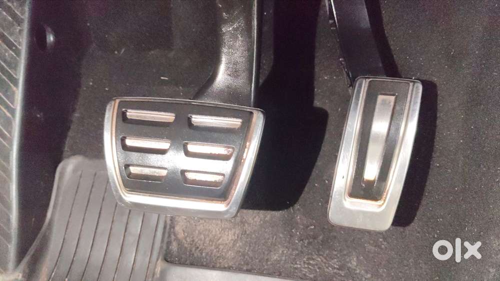 Skoda Karoq 1.5 Style At, 2020, Petrol