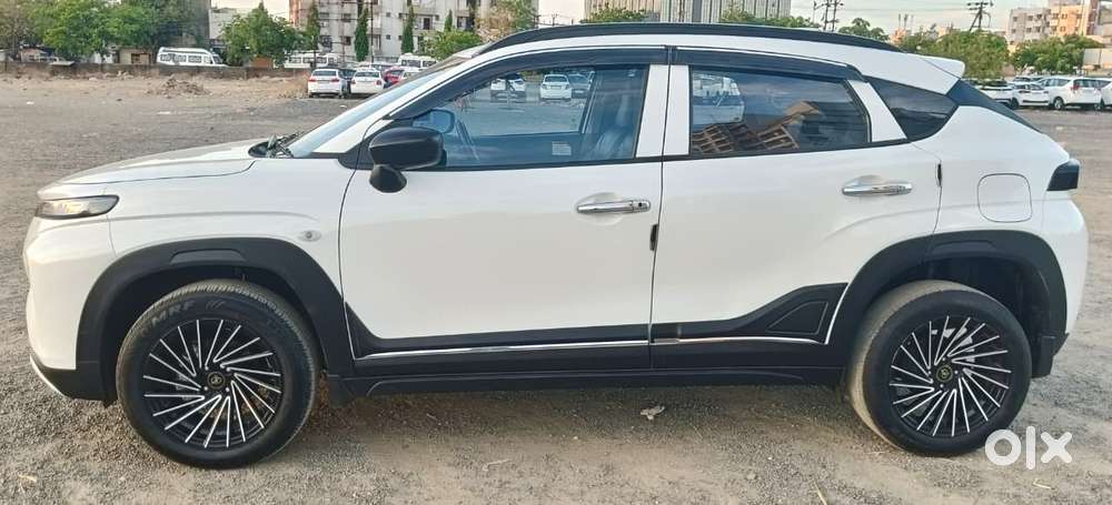 Toyota Urban Cruiser, 2025, Petrol