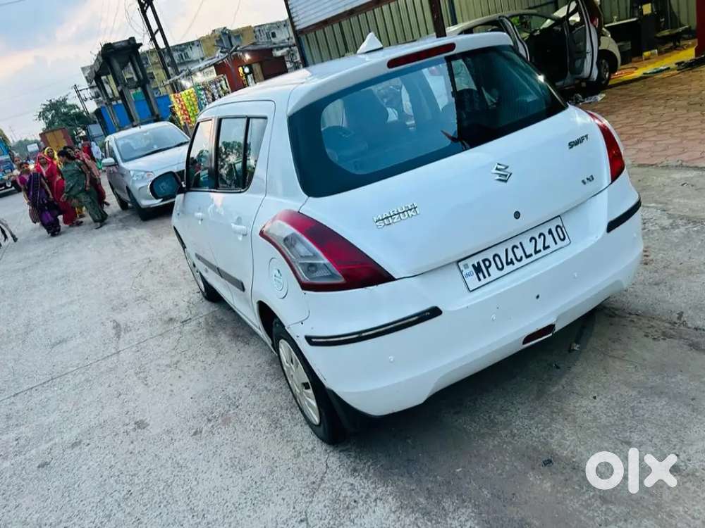 Maruti Suzuki Swift 2013 Petrol 80000 Km Driven