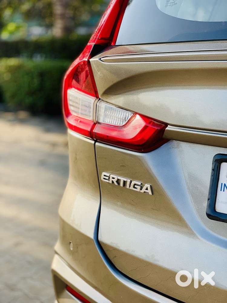 Maruti Suzuki Ertiga Vxi Shvs, 2022, Petrol