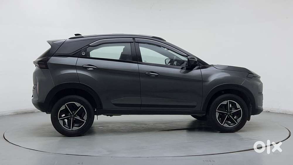 Tata Nexon Fearless Plus S 1.2 Revotron Petrol 7 Dca  Dt, 2023, Petr..