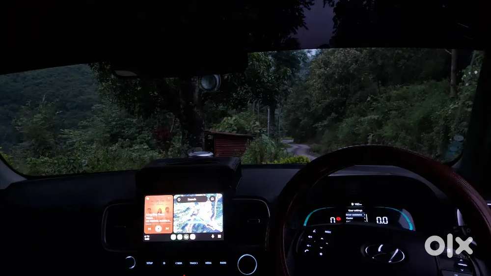 Hyundai Venue S(o)2025 Petrol Car