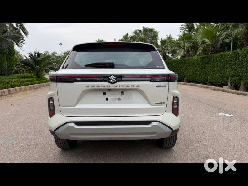 Maruti Suzuki Grand Vitara 1.5 Alpha Smart Hybrid, 2026, Petrol