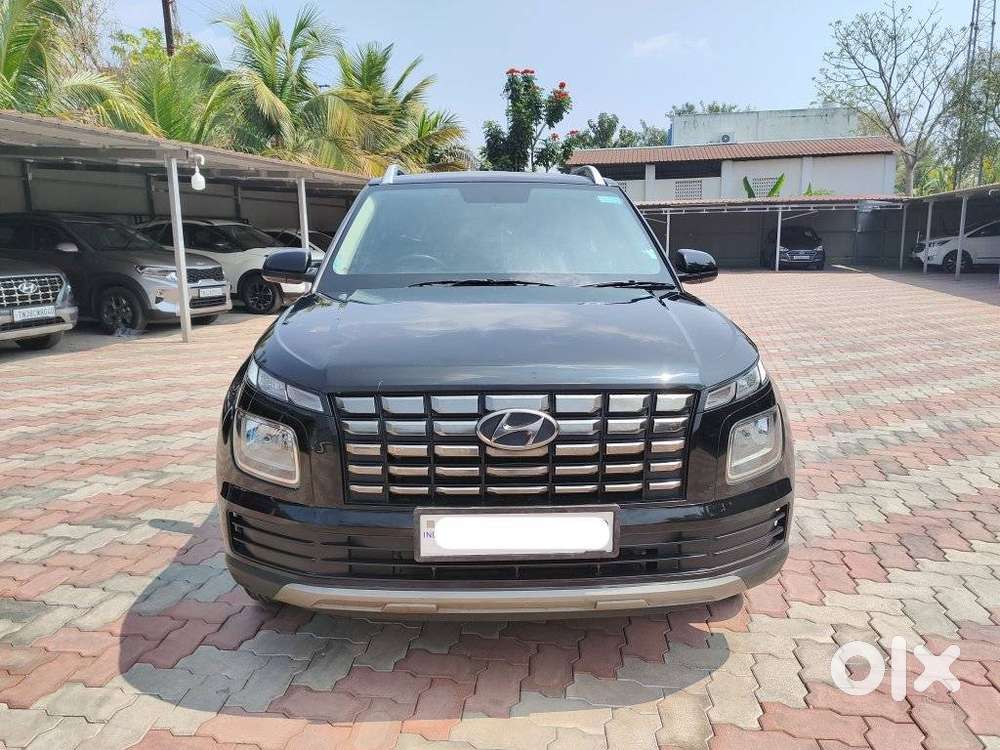 Hyundai Venue, 2023, Petrol