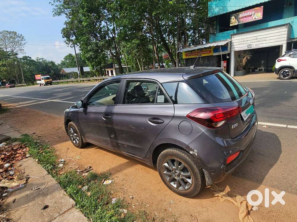 I20 Asta For Sale. Grey Tone. Good Condition. Full Showroom Service