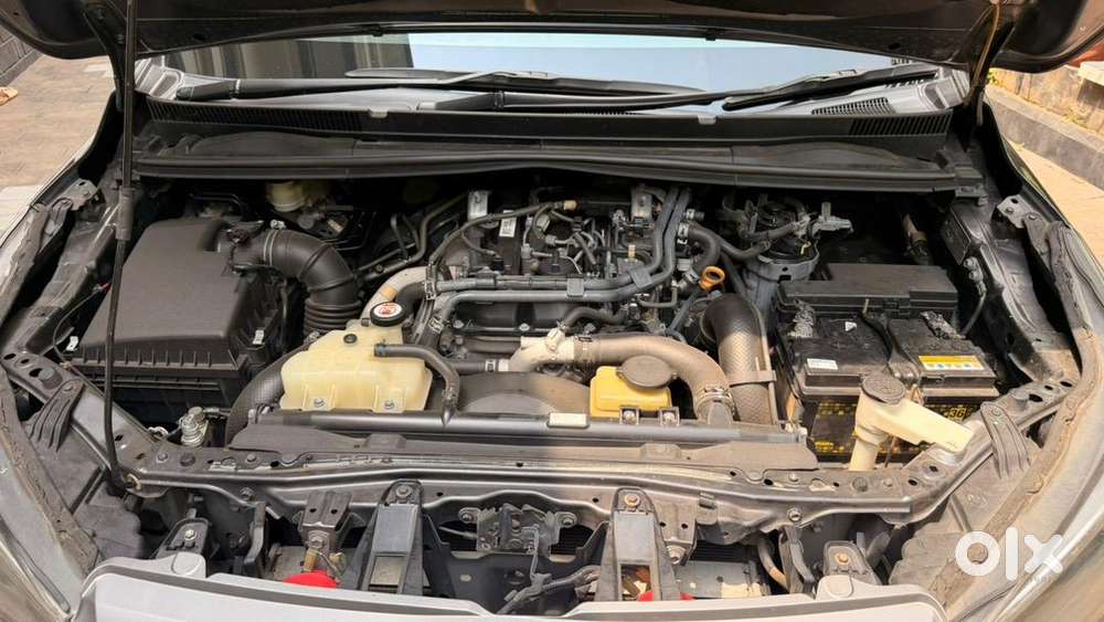 Toyota Innova Crysta 2018 Diesel Well Maintained