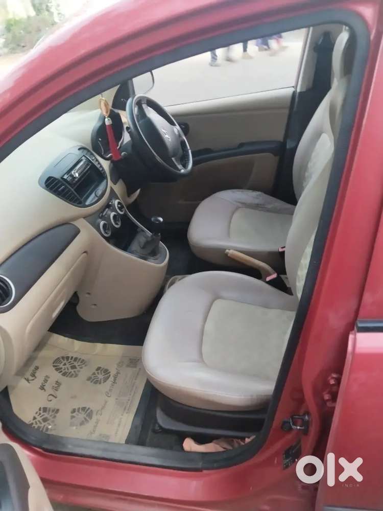 Hyundai I10 2010 Petrol 78500 Km Driven Showroom Track