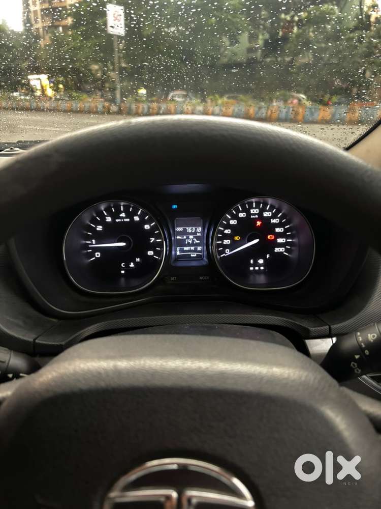 Tata Nexon Petrol 2018
