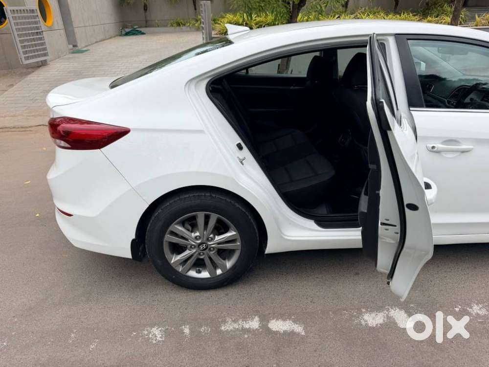 Hyundai Elantra 2.0 Sx At, 2017, Petrol