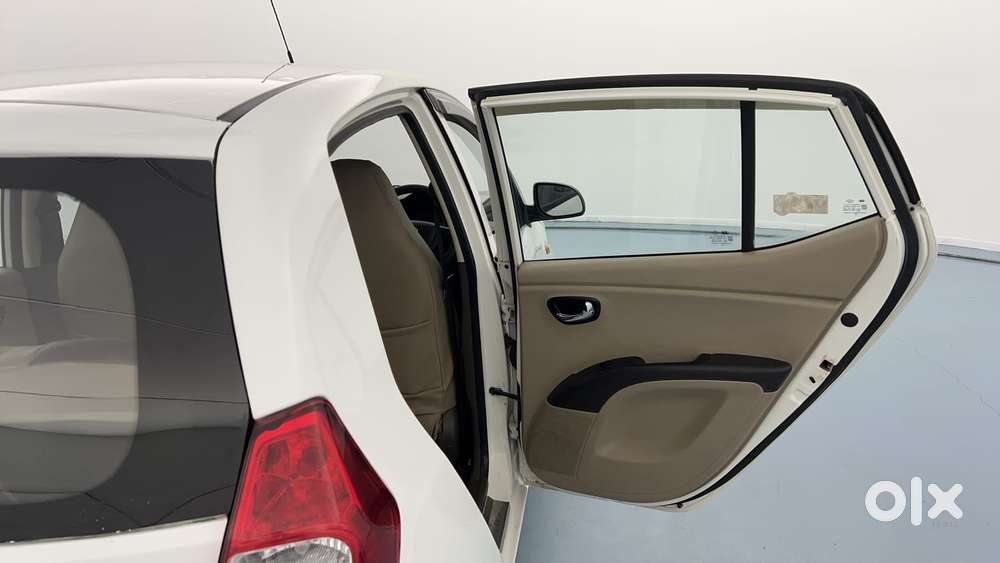 Hyundai I10 Sportz 1.1 Irde2, 2015, Petrol