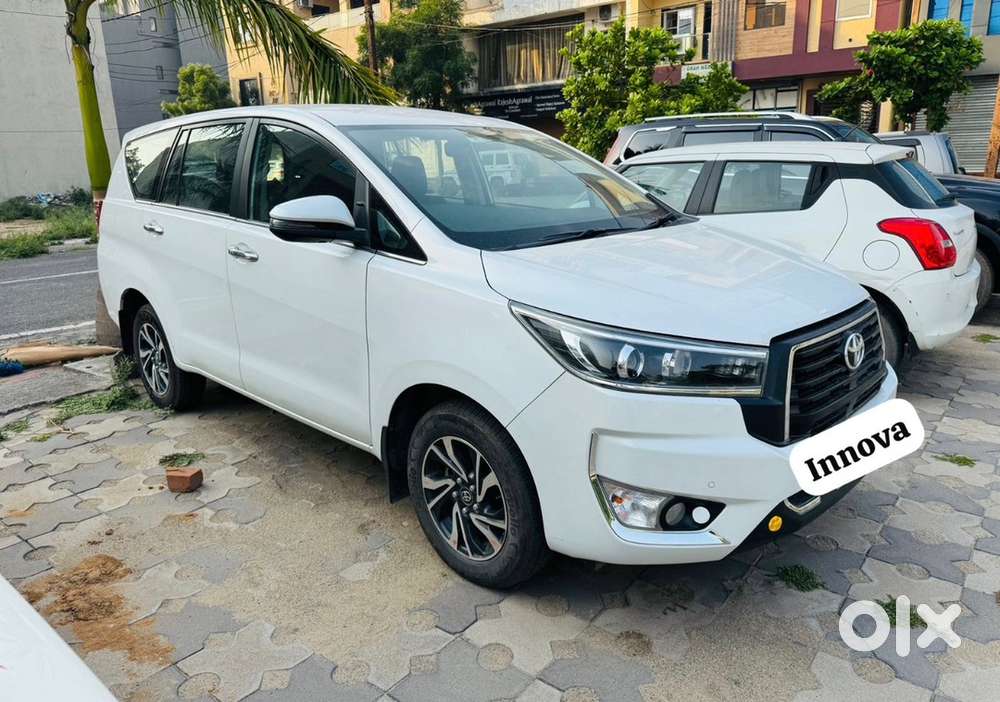 Toyota Innova 2.0 V Diesel Manual 2024
