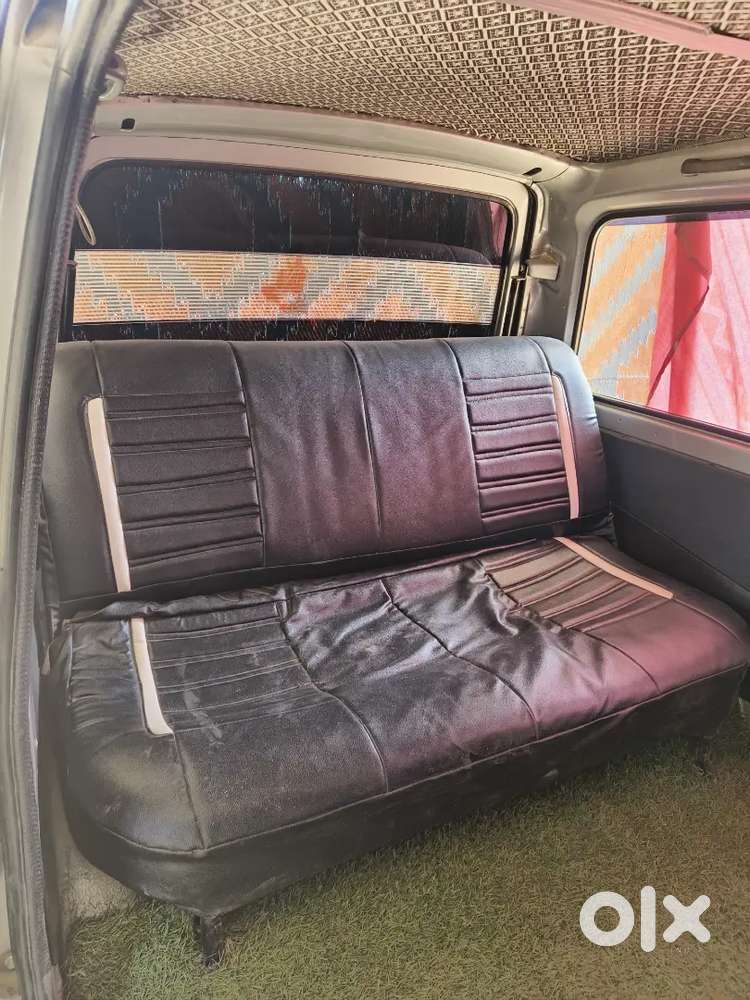 Maruti Suzuki Omni 2010