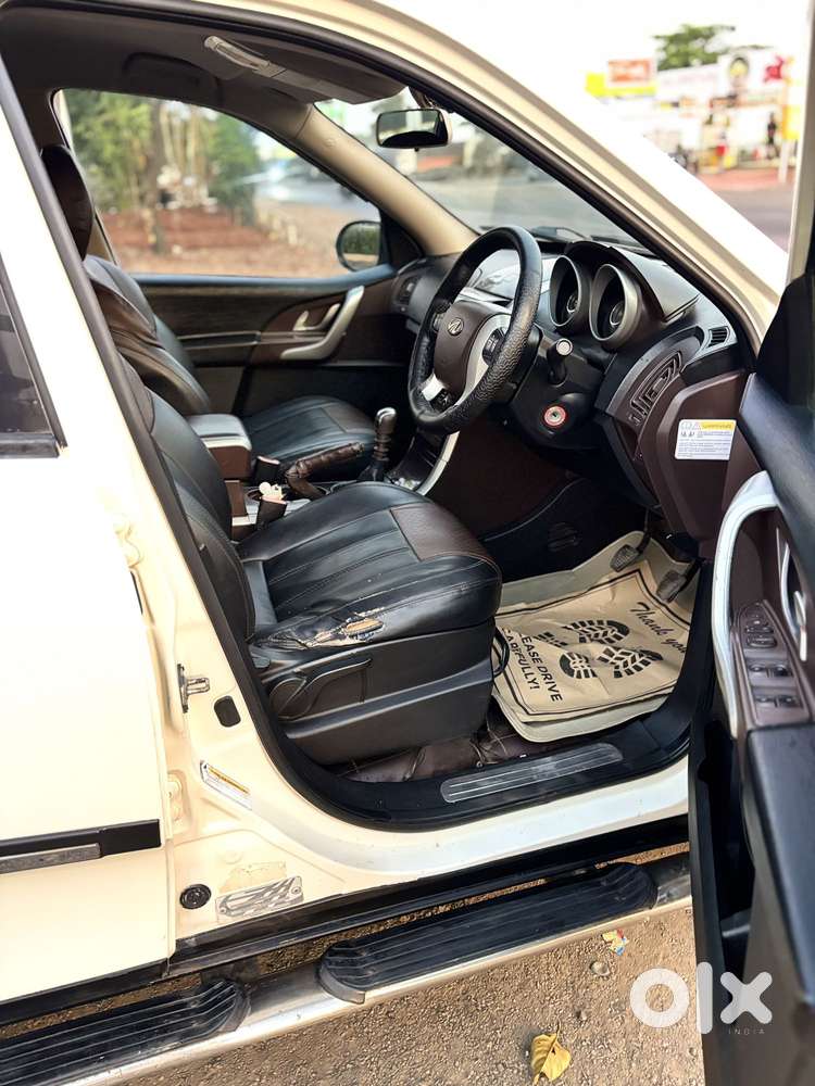 Mahindra Xuv500 Sportz Mt Awd, 2014, Diesel