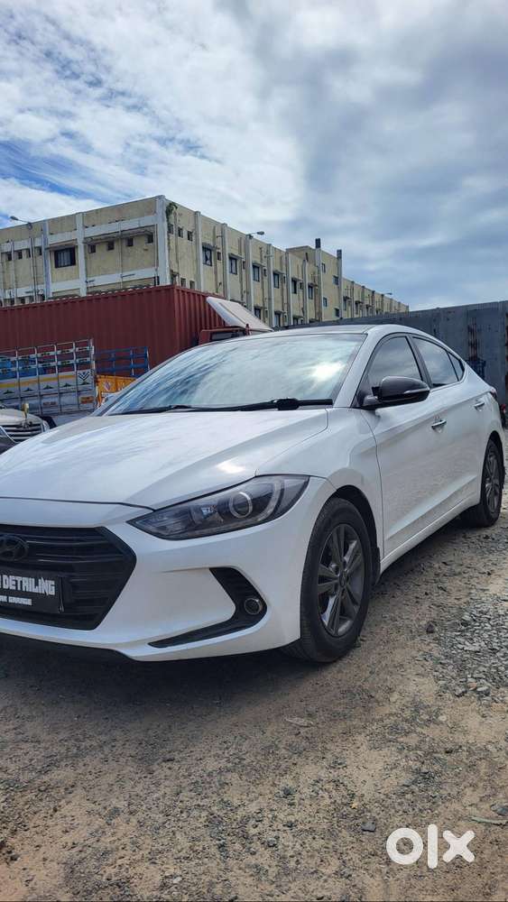 Hyundai New Elantra 2016 Diesel Well Maintained