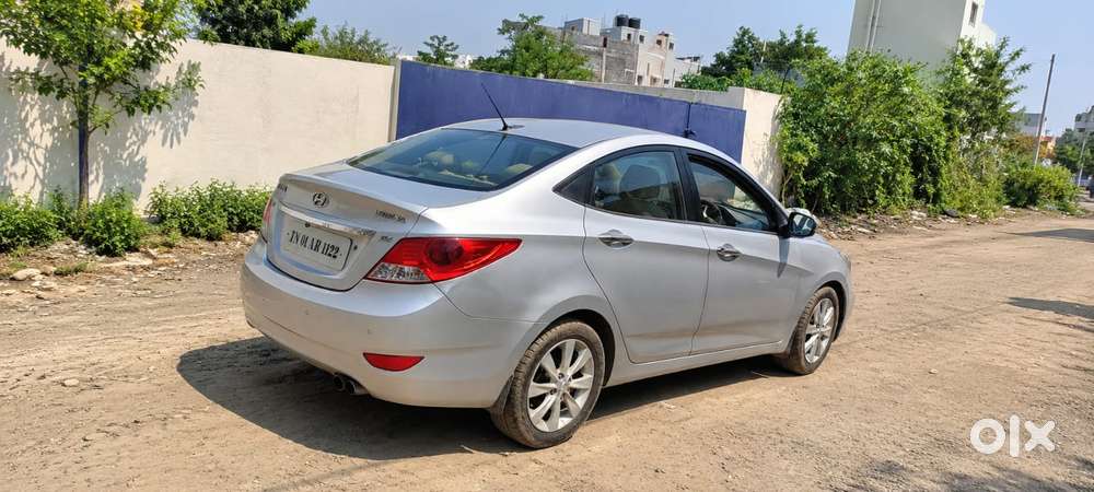 Hyundai Verna Fluidic 1.6 Crdi Sx, 2011, Diesel