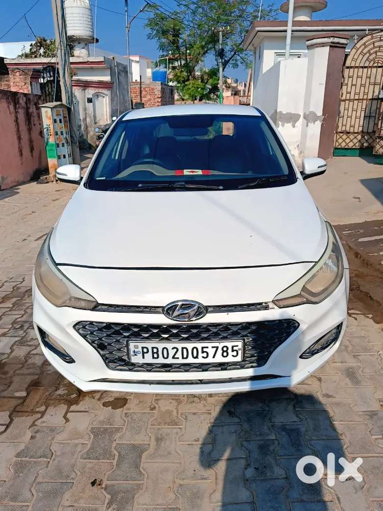 Hyundai Elite I20 2018 Diesel 80000 Km Driven