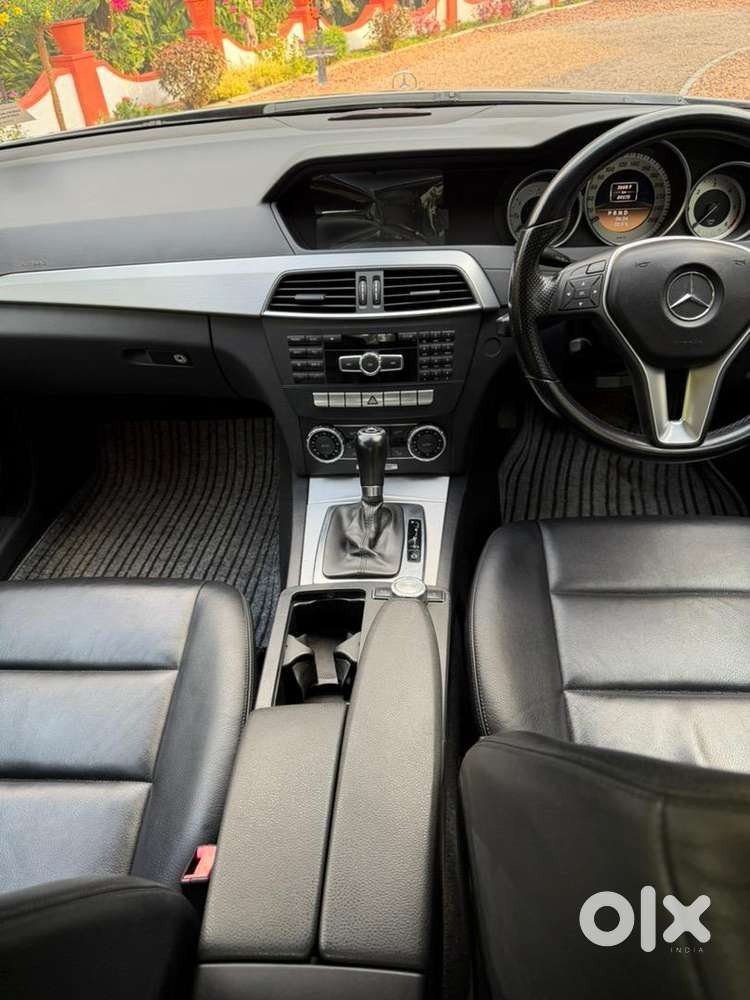 Mercedes-benz C-class 2011 Diesel 89375 Km Driven