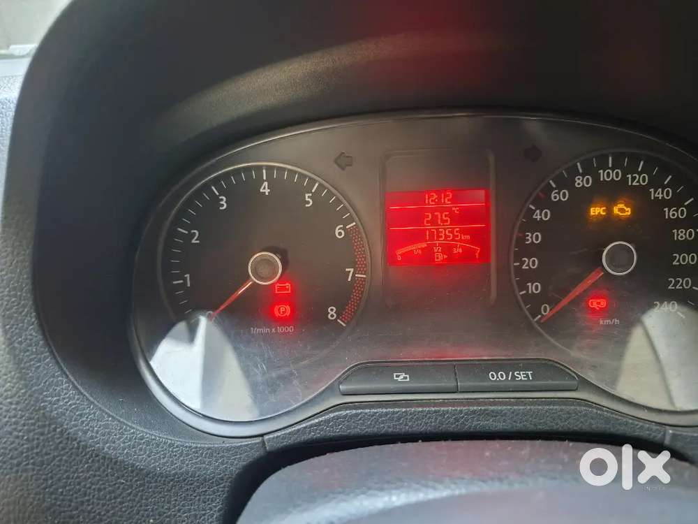 Volkswagen Polo Ipl Petrol 2012