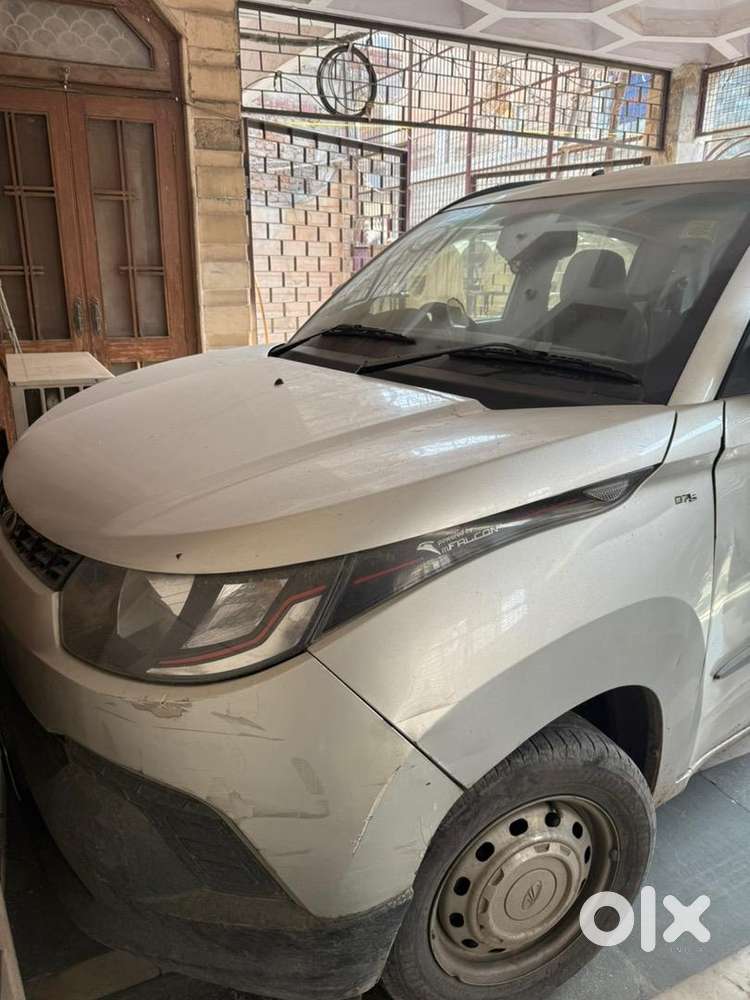 Kuv 100 K2 Diesel 6 Seater