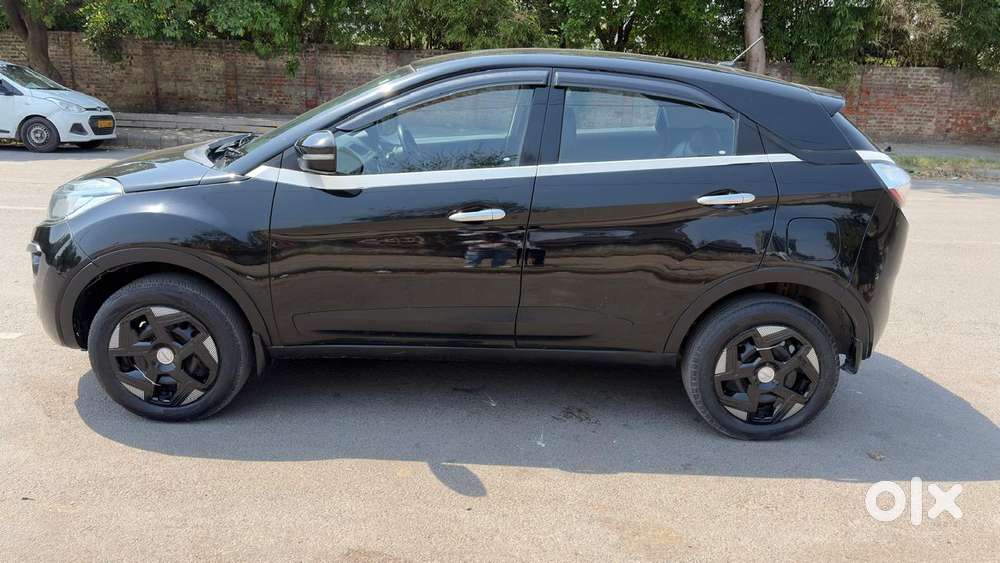 Tata Nexon Xza Plus Diesel Dark Edition, 2018, Diesel