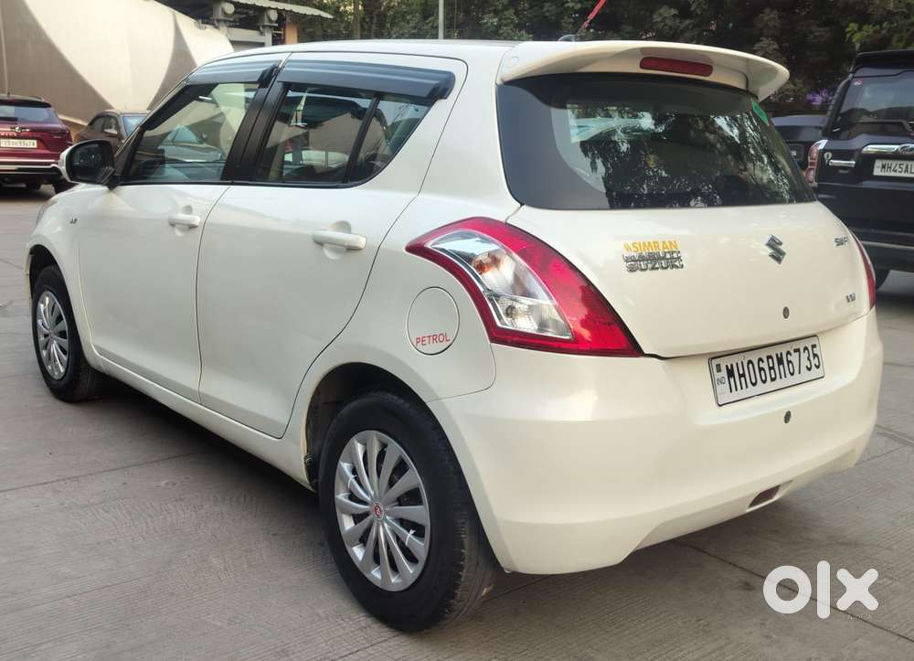 Maruti Suzuki Swift Vxi Abs Bsiv, 2017, Cng & Hybrids