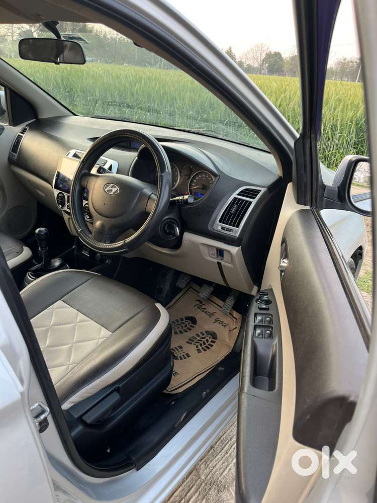 Hyundai I20 Magna Plus, 2014, Petrol