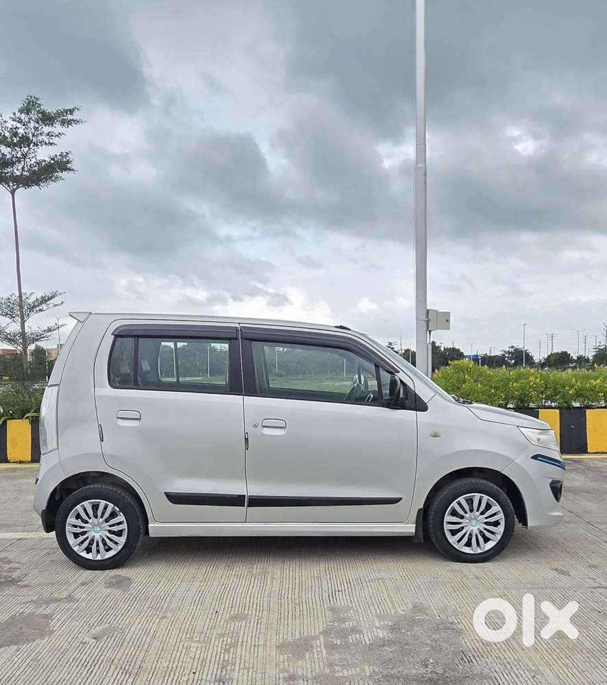 Maruti Suzuki Stingray Vxi, 2014, Petrol