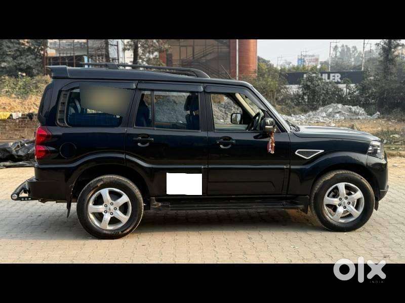 Mahindra Scorpio [2020-2022] 2.2 S11 2wd, 2022, Diesel