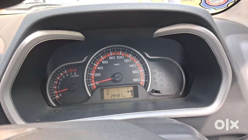 Maruti Suzuki Alto K10 1.0 Vxi Amt, 2015, Petrol